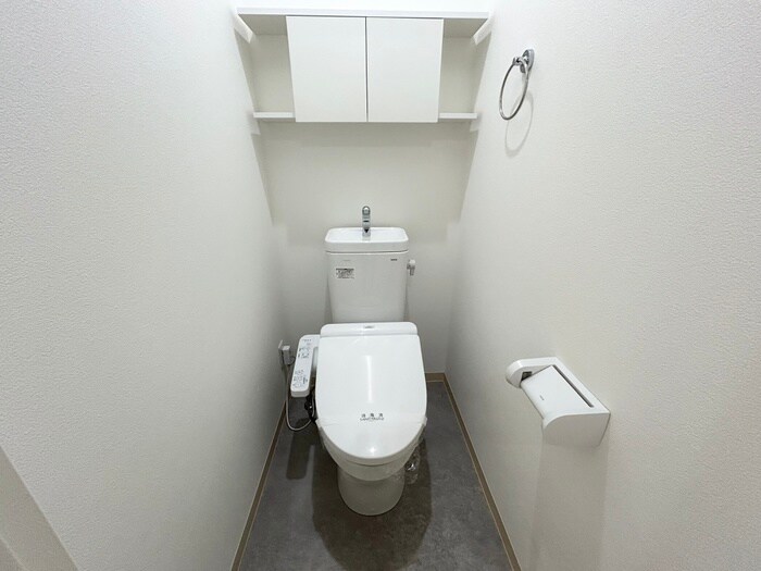 物件内観写真12　(トイレ)