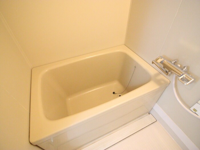 物件内観写真12　(バス／シャワールーム等)