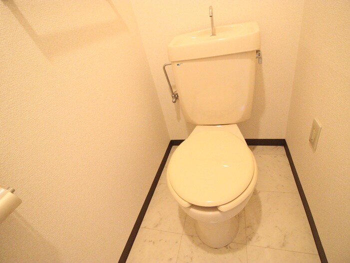 物件内観写真15　(トイレ)