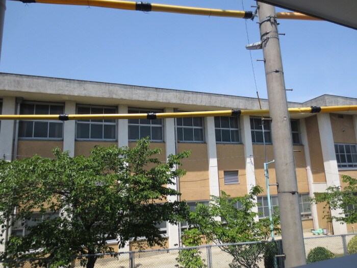 物件内観写真12　(室内からの展望)