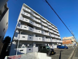 第二若葉ビル外観写真