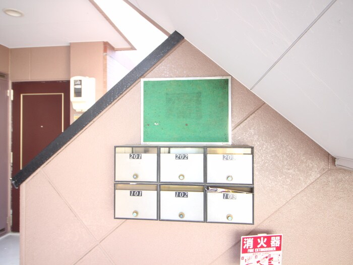 物件外観写真6　(建物設備)
