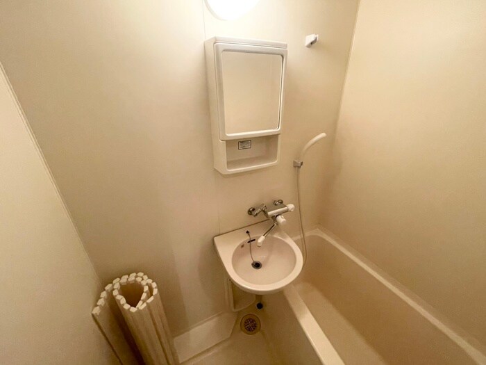 物件内観写真13　(洗面)