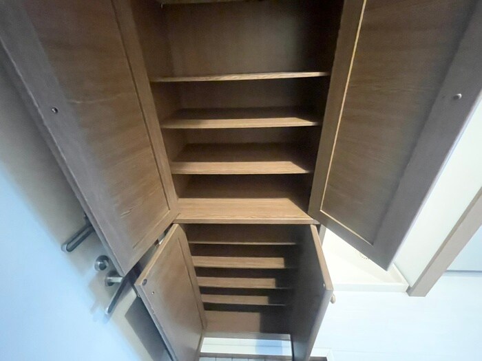 物件内観写真19　(靴箱)