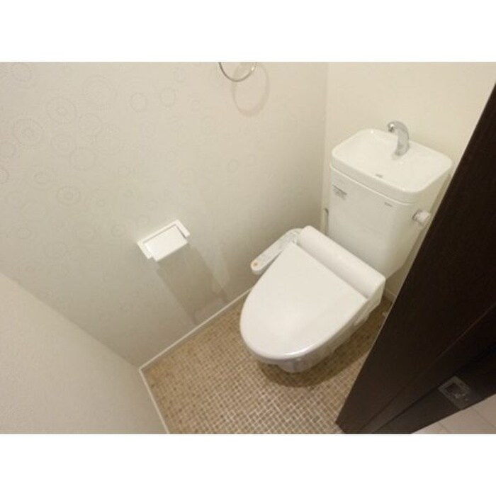 物件内観写真13　(トイレ)