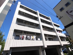 インテリジェント野並外観写真