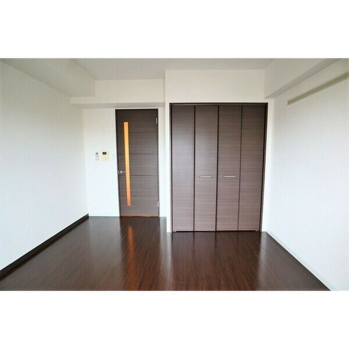 物件内観写真5　(居室)