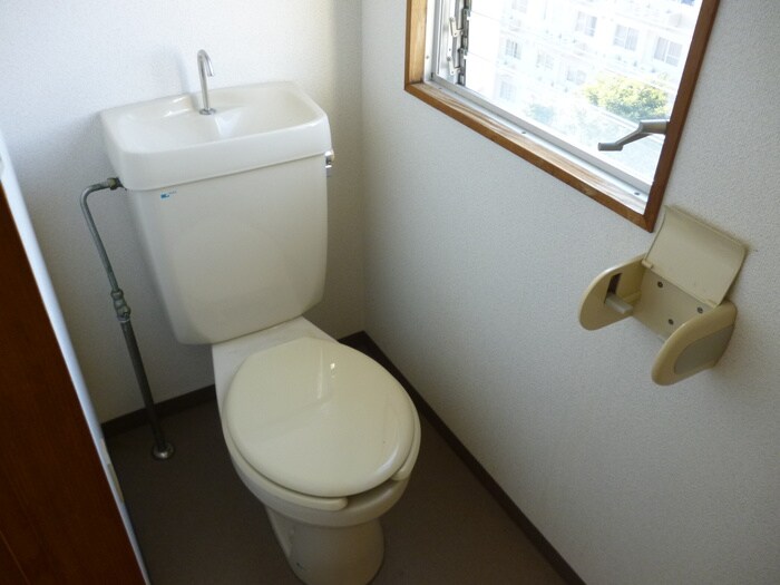 物件内観写真10　(トイレ)