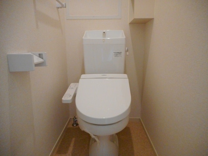 物件内観写真16　(トイレ)