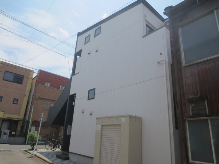 物件外観写真6　(外観写真)