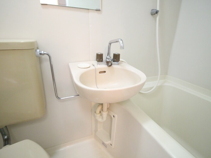 物件内観写真12　(洗面)