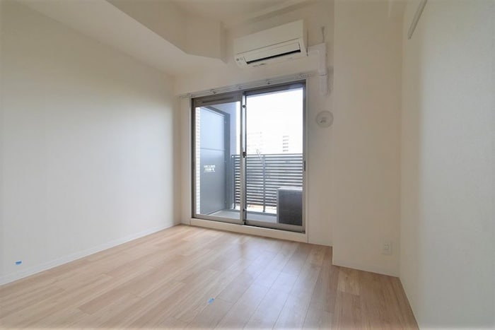 物件内観写真1　(居室)