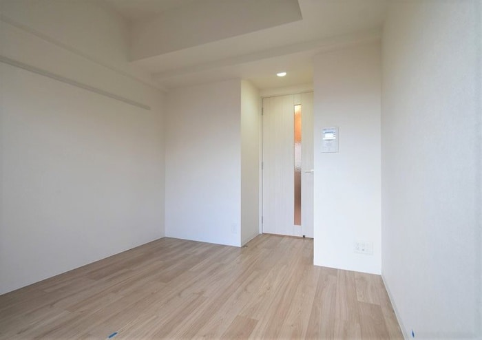 物件内観写真2　(居室)