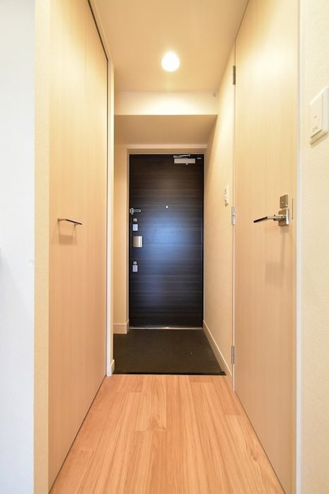 物件内観写真9　(廊下)
