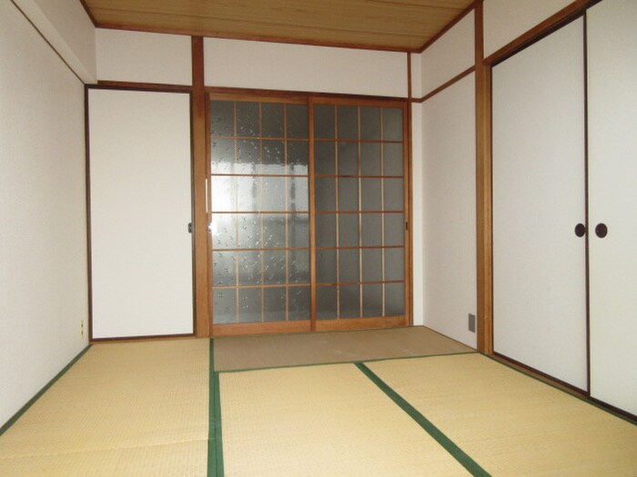 物件内観写真7　(居室)