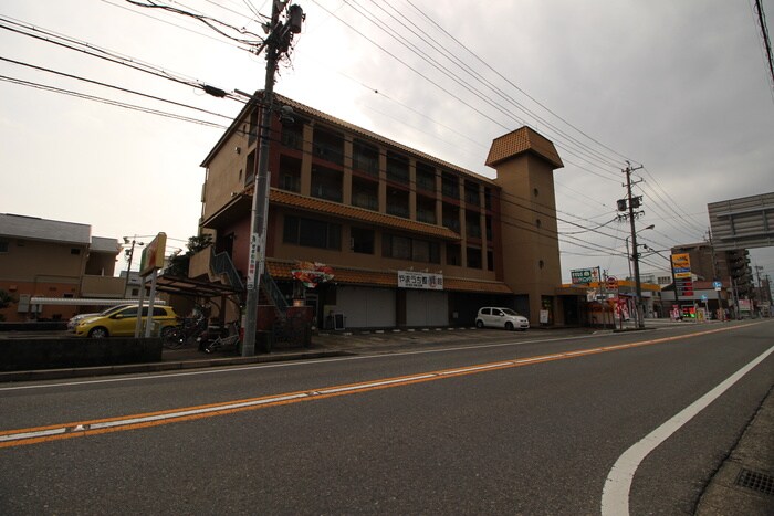 物件外観写真3　(外観写真)