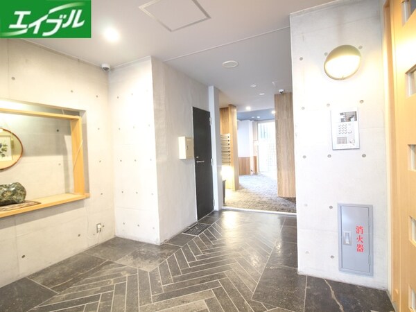 エントランス部分