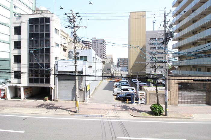 物件内観写真15　(室内からの展望)