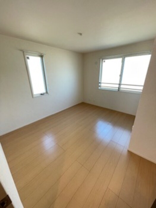 物件内観写真12　(居室)