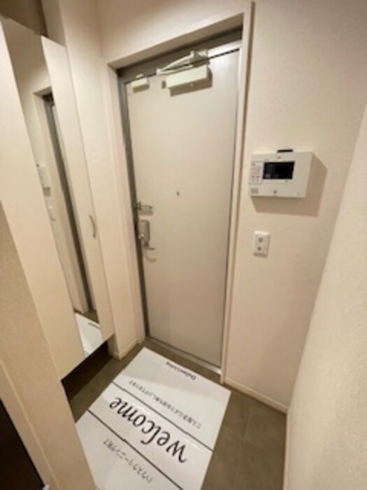 物件内観写真19　(玄関)