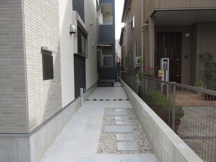 物件外観写真5　(外観写真)