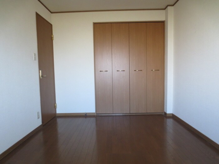 物件内観写真11　(居室)