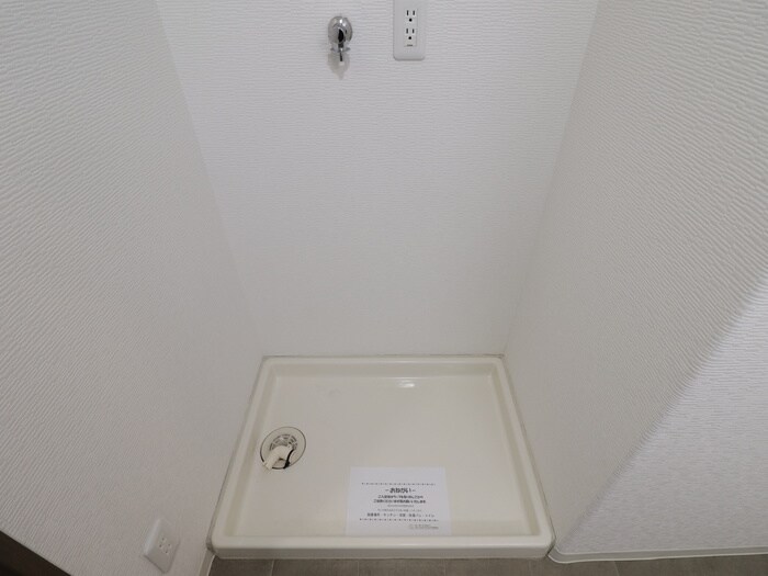 物件内観写真19　(洗濯機置場)