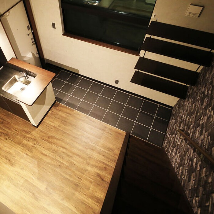 物件内観写真7　(玄関)