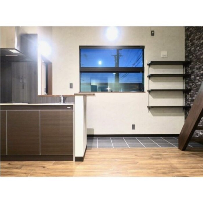 物件内観写真9　(居室)