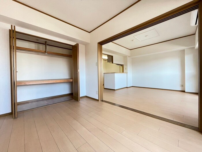 物件内観写真17　(居室)