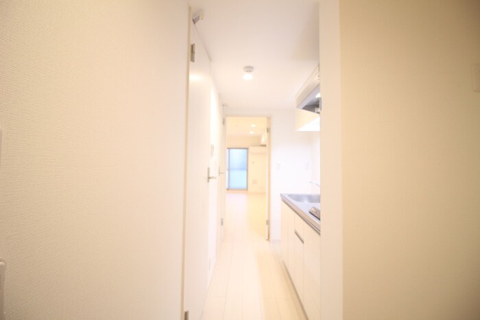 物件内観写真10　(廊下)