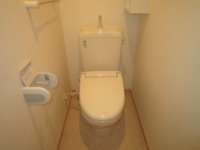 物件内観写真7　(トイレ)