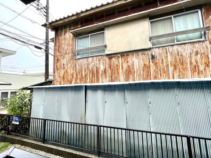 物件内観写真17　(室内からの展望)