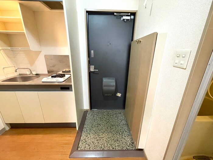 物件内観写真19　(玄関)