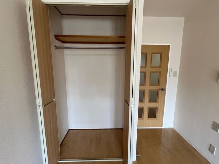物件内観写真10　(収納)