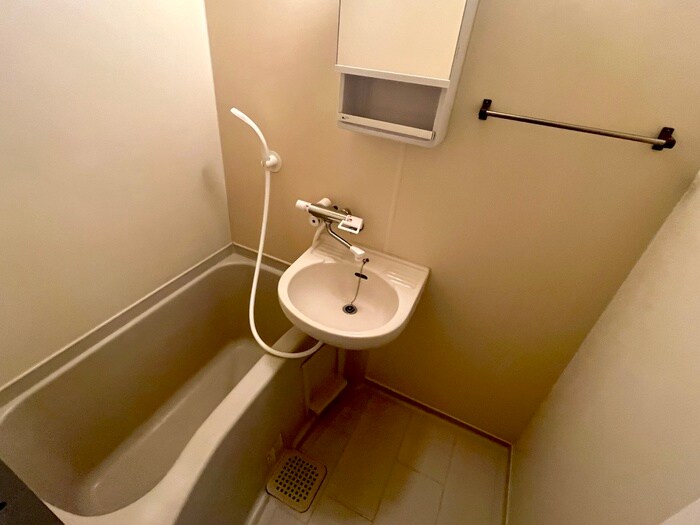 物件内観写真11　(バス／シャワールーム等)