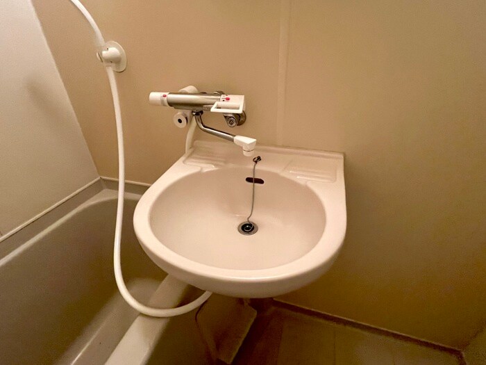 物件内観写真12　(洗面)