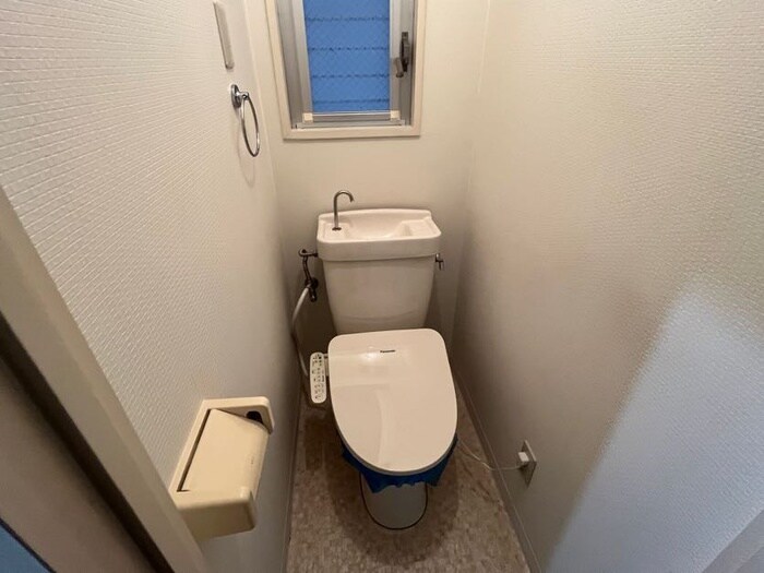 物件内観写真13　(トイレ)