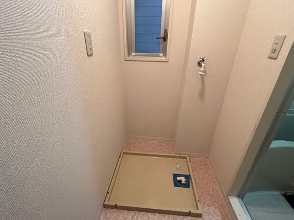 洗濯機置場