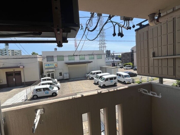 物件内観写真19　(室内からの展望)