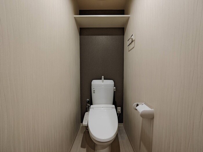 物件内観写真14　(トイレ)