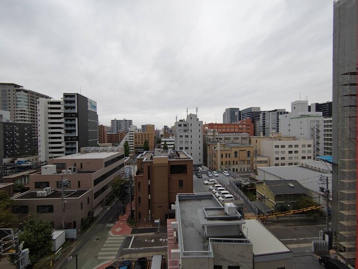 物件内観写真22　(室内からの展望)