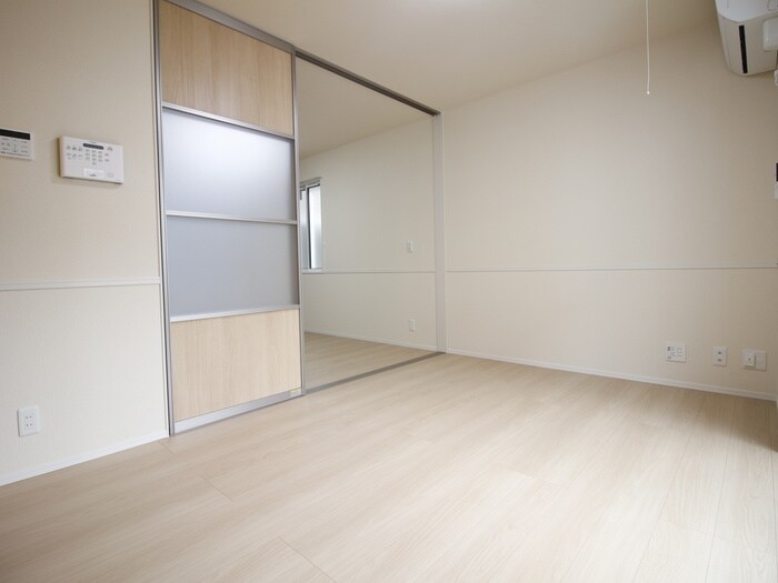 物件内観写真9　(内観写真)