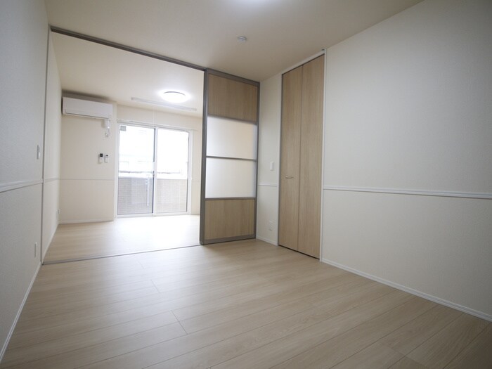 物件内観写真13　(内観写真)