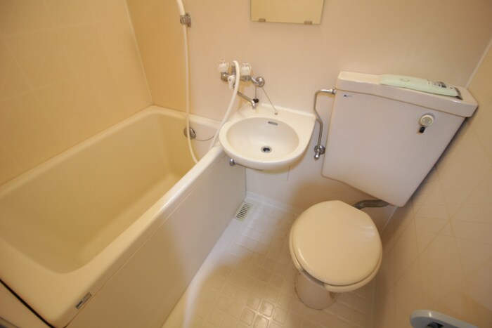 物件内観写真12　(洗面)