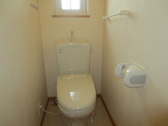 物件内観写真18　(トイレ)