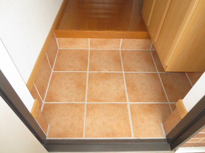 物件内観写真19　(玄関)