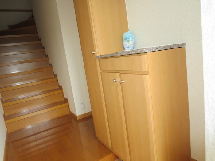 物件内観写真20　(靴箱)