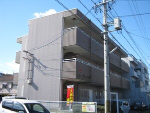 ニュ－マリッチ岩塚外観写真