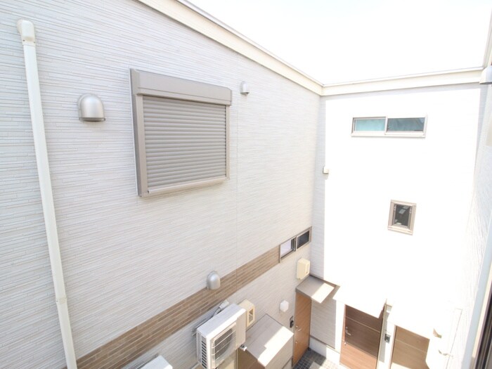 物件内観写真22　(室内からの展望)